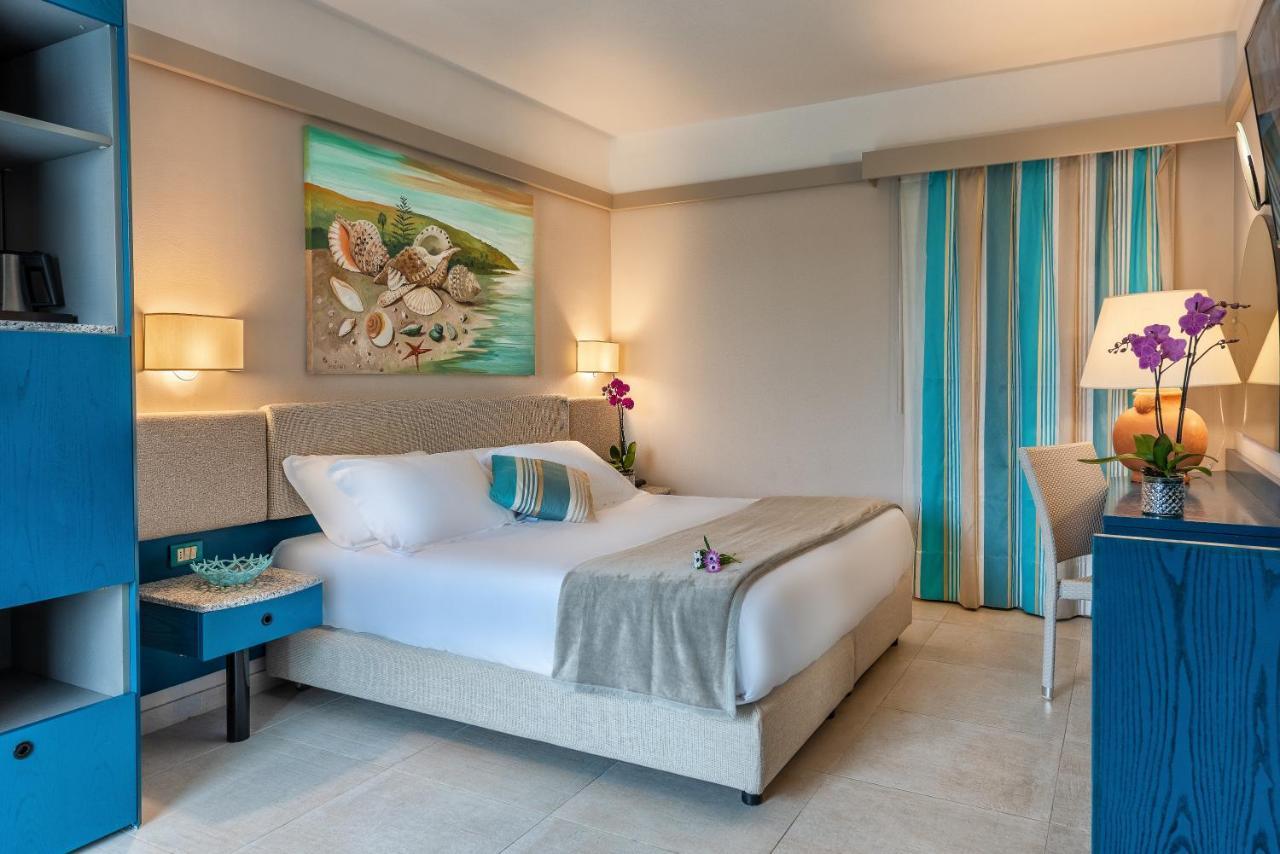 Hotel Acacia Marina à Marina di Ragusa Extérieur photo