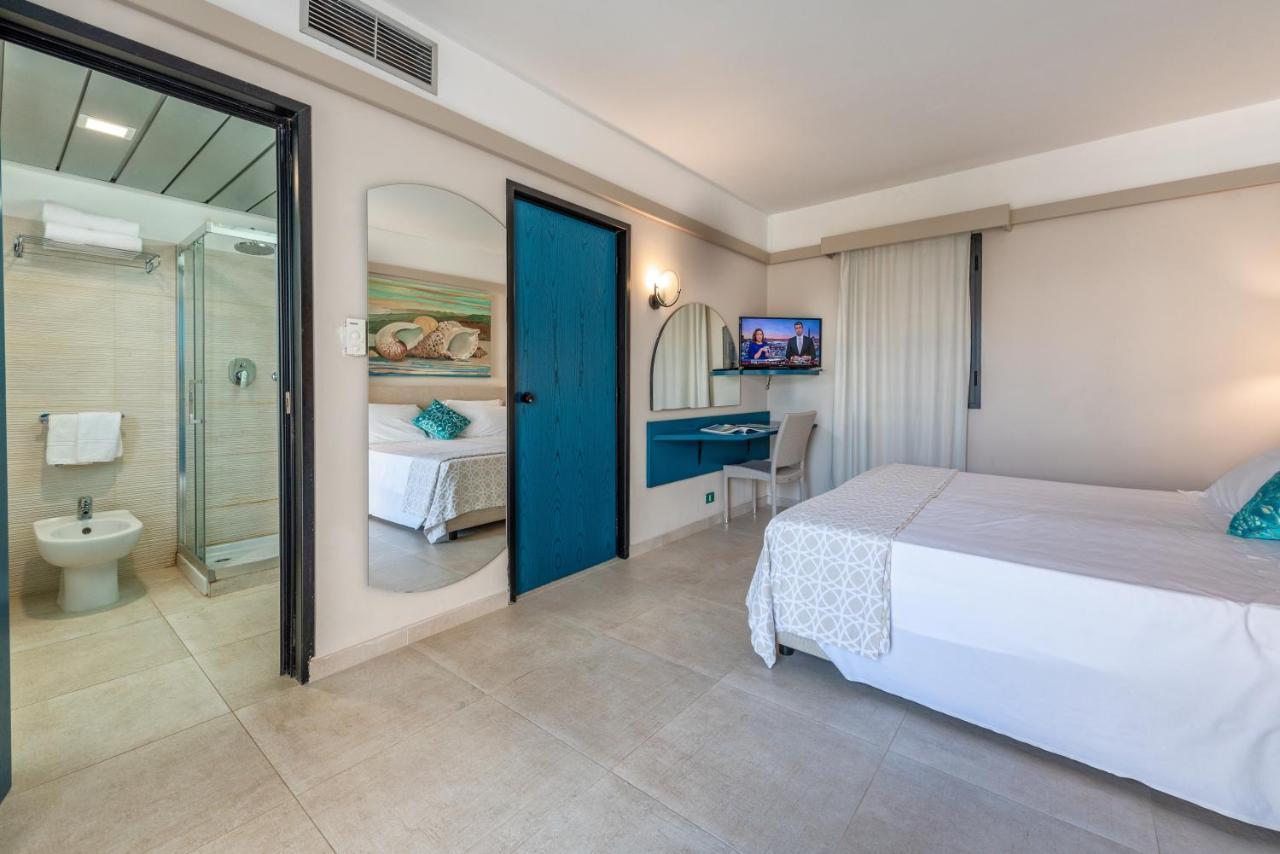 Hotel Acacia Marina à Marina di Ragusa Extérieur photo