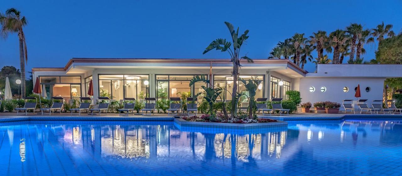 Hotel Acacia Marina à Marina di Ragusa Extérieur photo